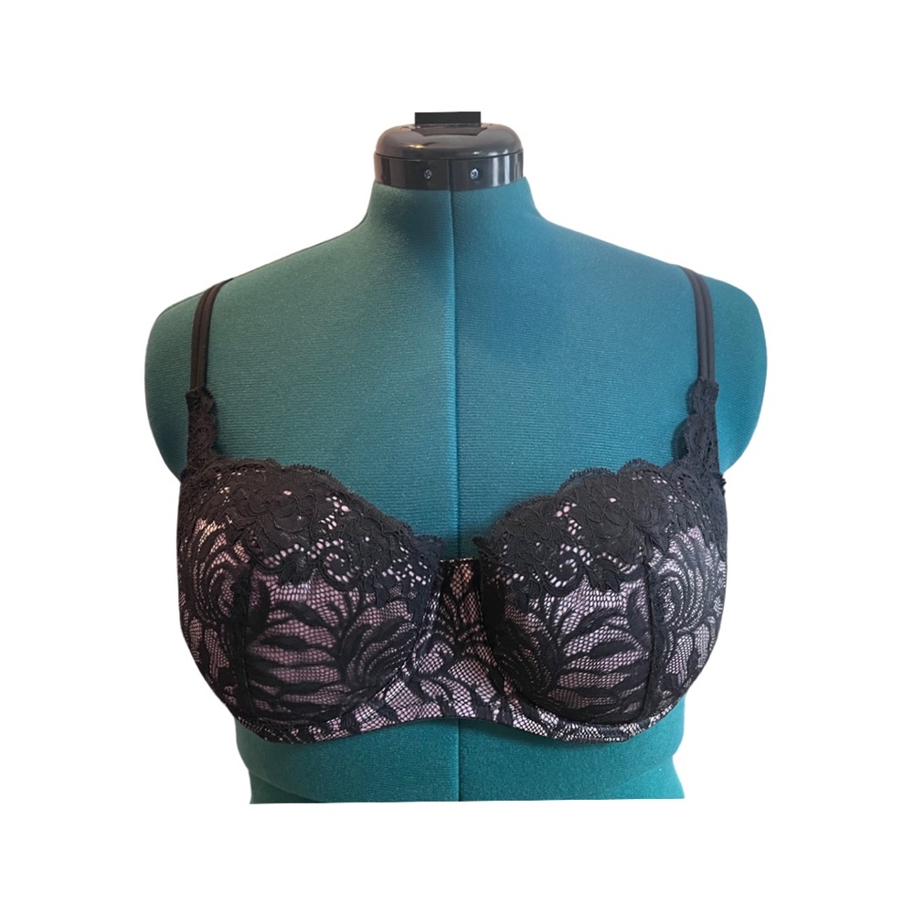 Victoria Secret 36D Bra